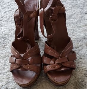 Frye Garcie 8M Never worn outside.